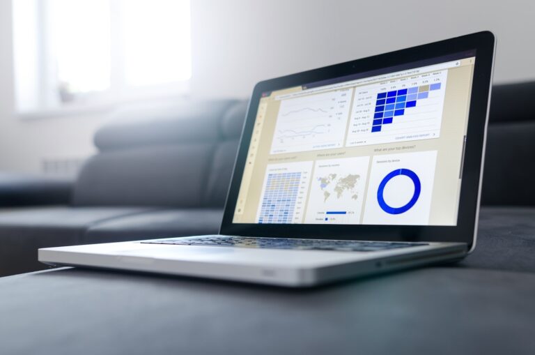 Artificial Intelligence Trends Impacting SMEs Today